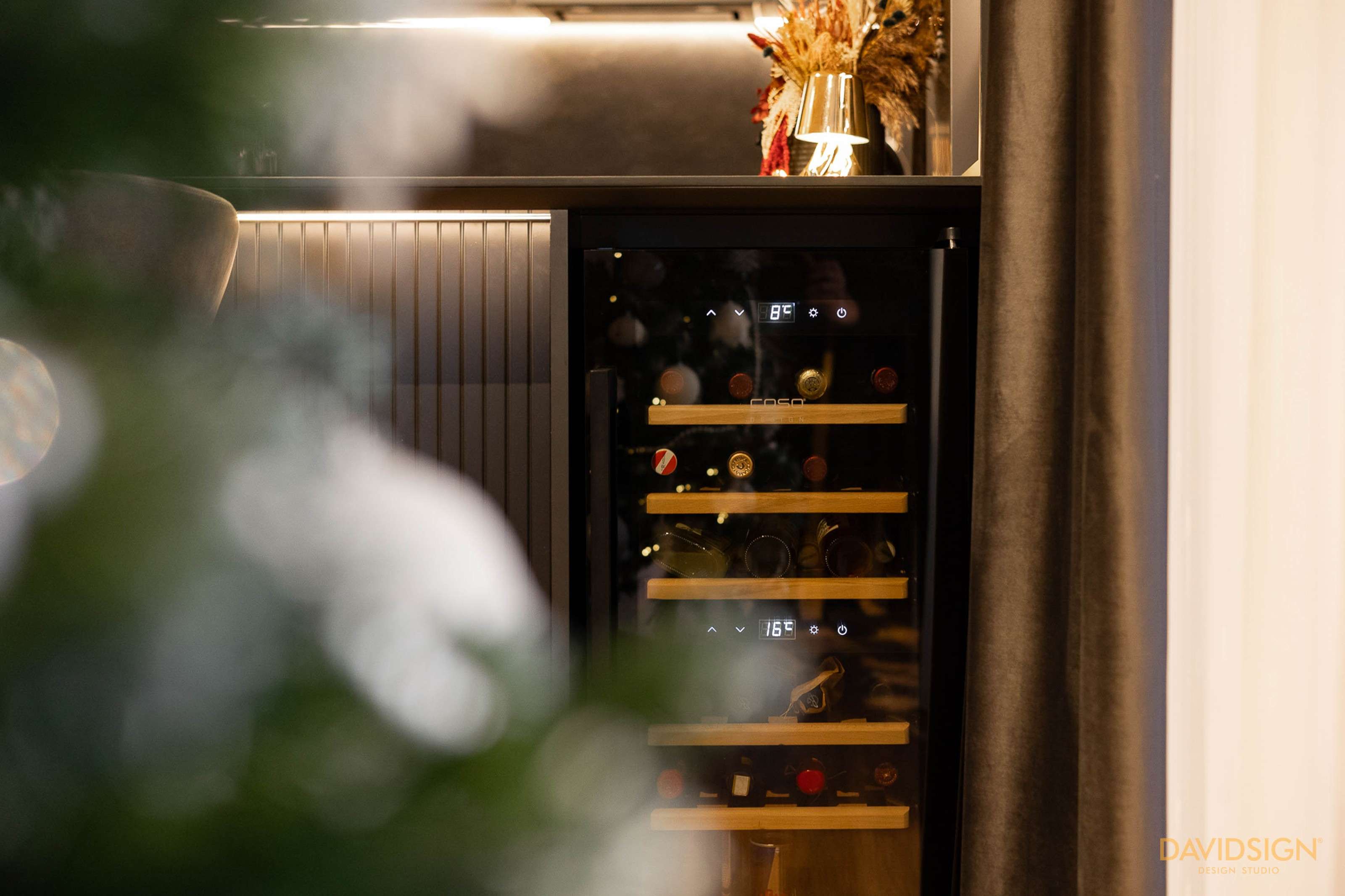 Design interior Black Magic Penthouse Oradea România Davidsign - 14