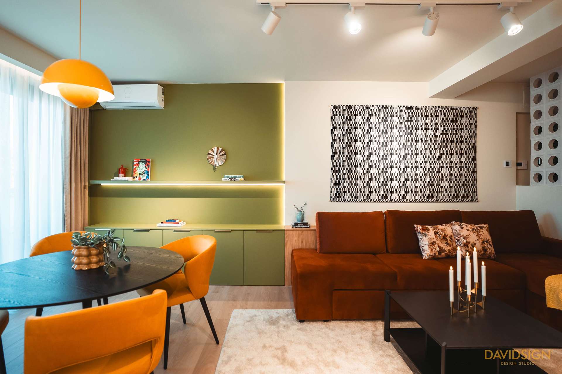 Incursiune: 70's Express - O aventura senzoriala